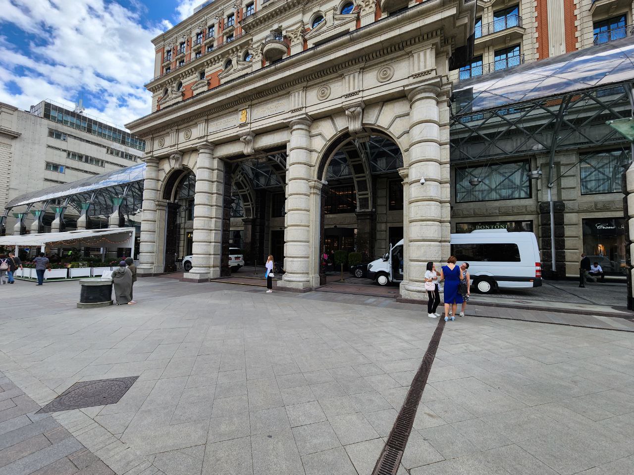 Где Лучше Остановиться в Москве ТУРИСТУ